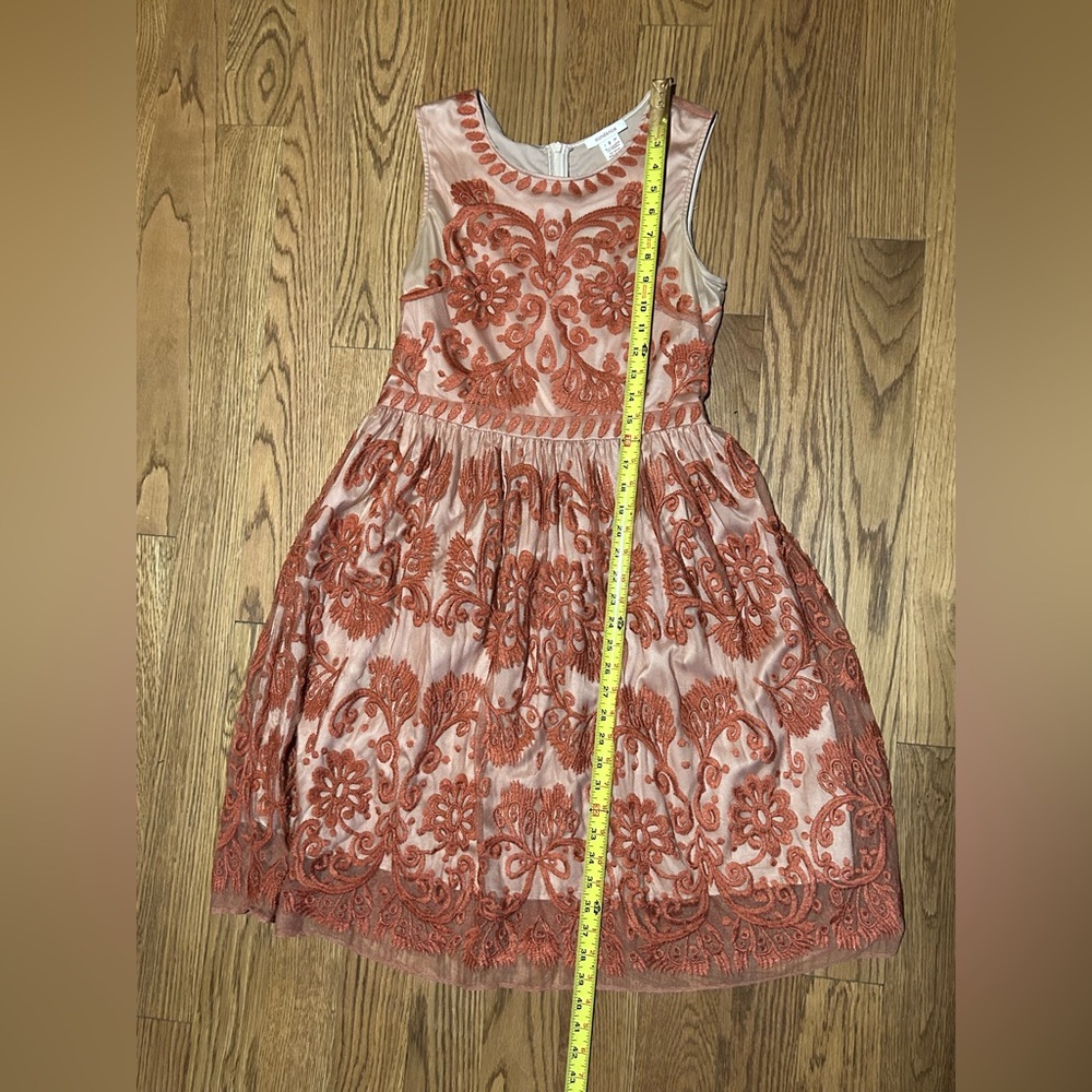 Sundance Love at First Sight Thule Embroidered Lace Overlay Sleeveless Dress - Picture 4 of 12
